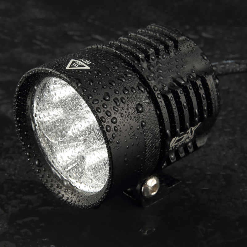 Pour BMW F800GS moto LED feu a - Universal Motorcycle Led Headlight Projector avis et prix